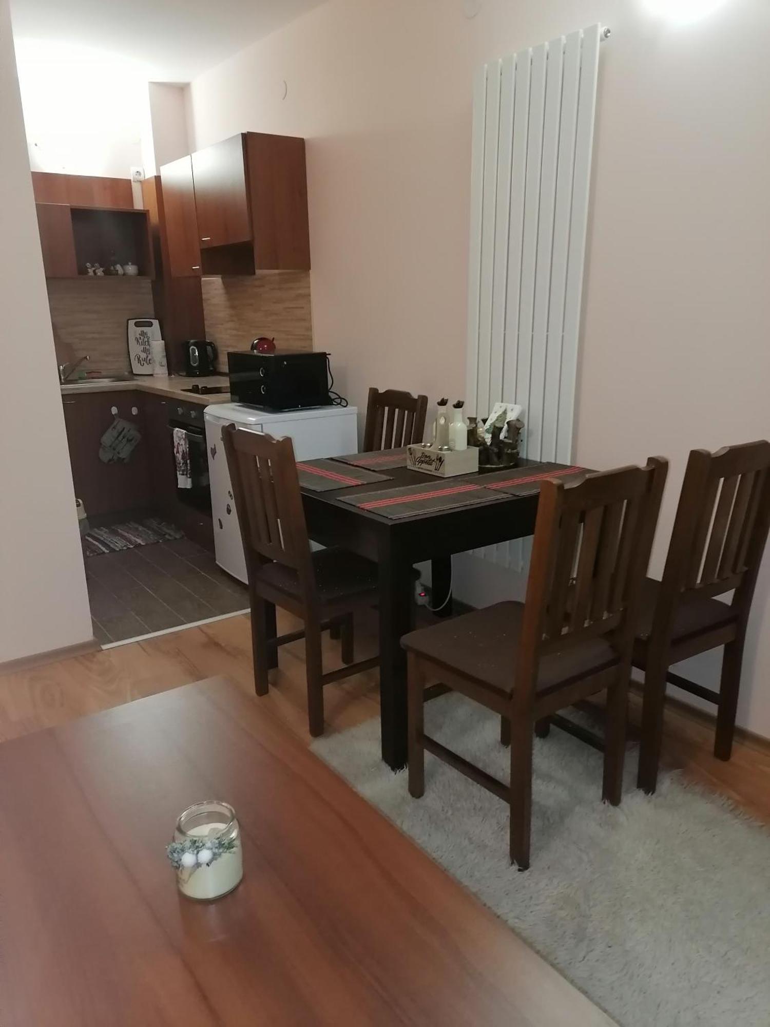 Evrika 21 Apartment